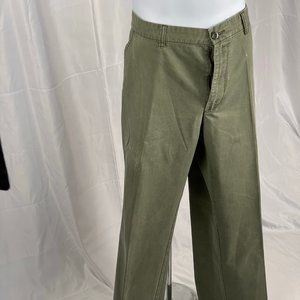ST. JOHN'S BAY, MEN'S 38x29 OLIVE GREEN KHAKIS